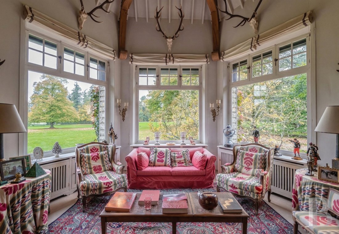 En Seine-et-Marne, à Bourron-Marlotte, une villa de style anglo-normand du début du 19e siècle - photo  n°7